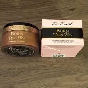 Too Faced Ethereal Setting Powder! BNIB!